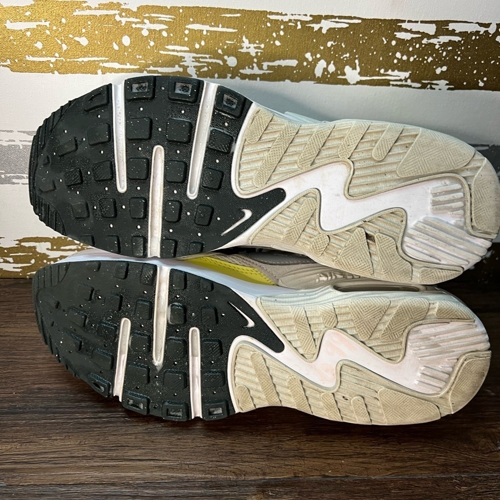Nike Air Max Excee - Picture 6 of 8